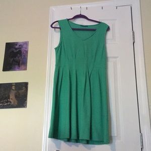 Teal green dress. Size large. In great condition!